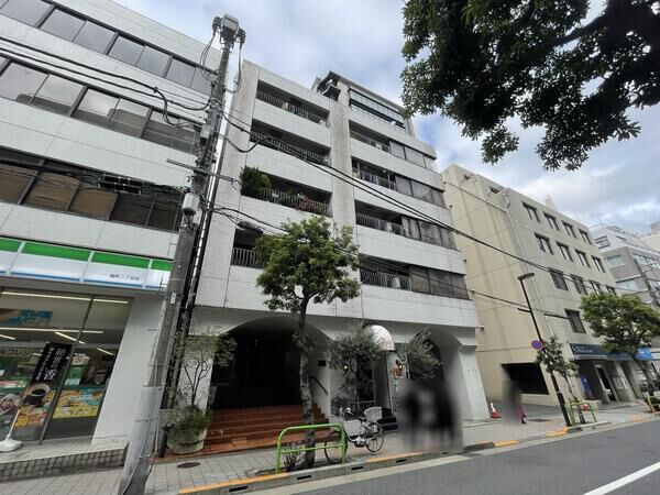 半蔵門ハウス