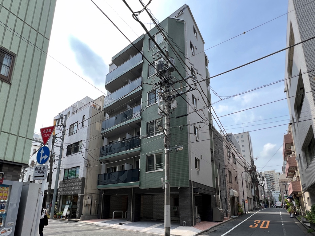 常秀館