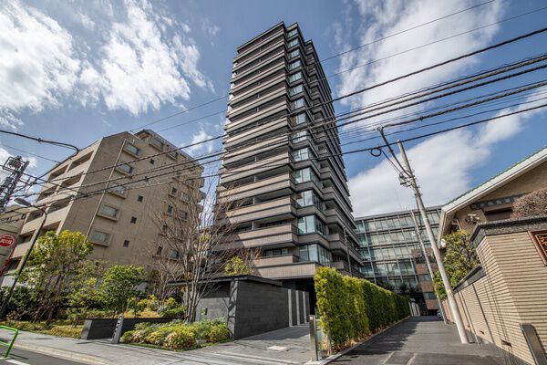 ブランズ六番町の写真
