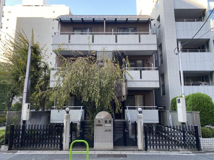 四番町テラス