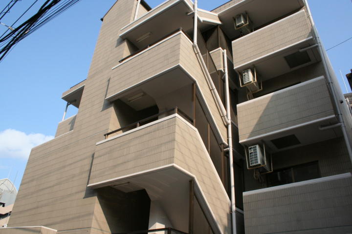 モンパルク三番町