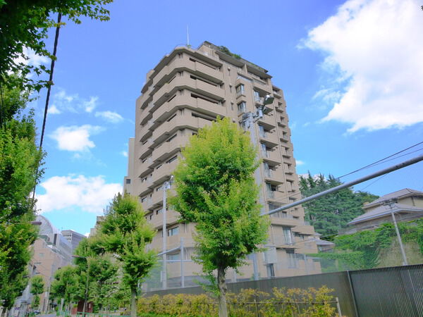 ローレルコート三番町
