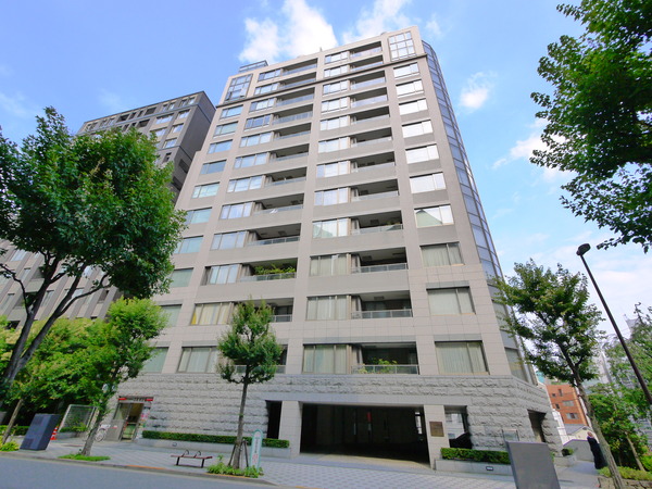 シェルトーレ三番町