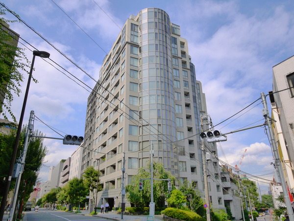 シェルトーレ三番町