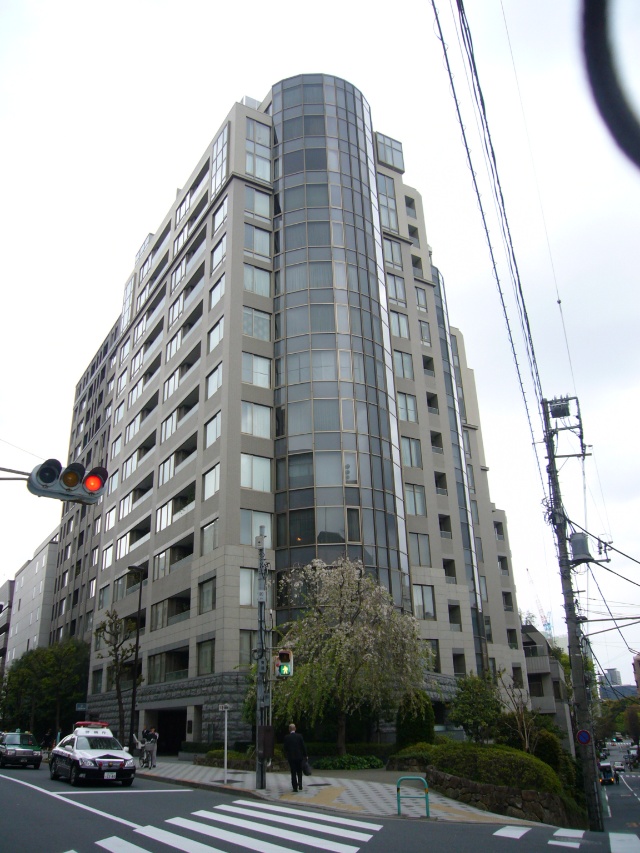 シェルトーレ三番町